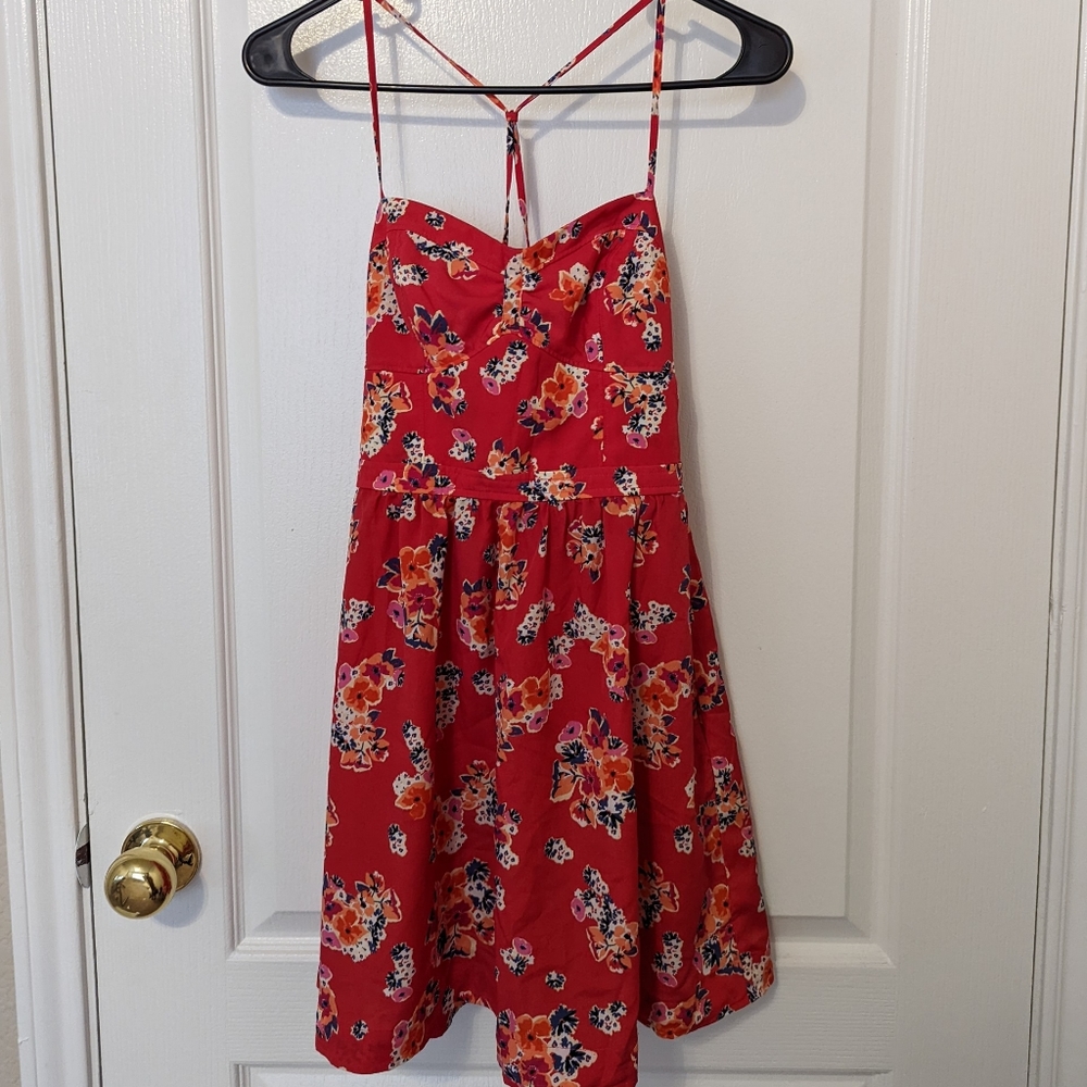 American eagle pink floral dress with pockets